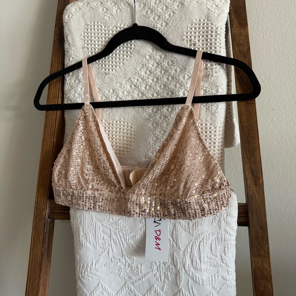 NWT SHEIN Champagne Sequin Triangle Bralette Top - Picture 4 of 6